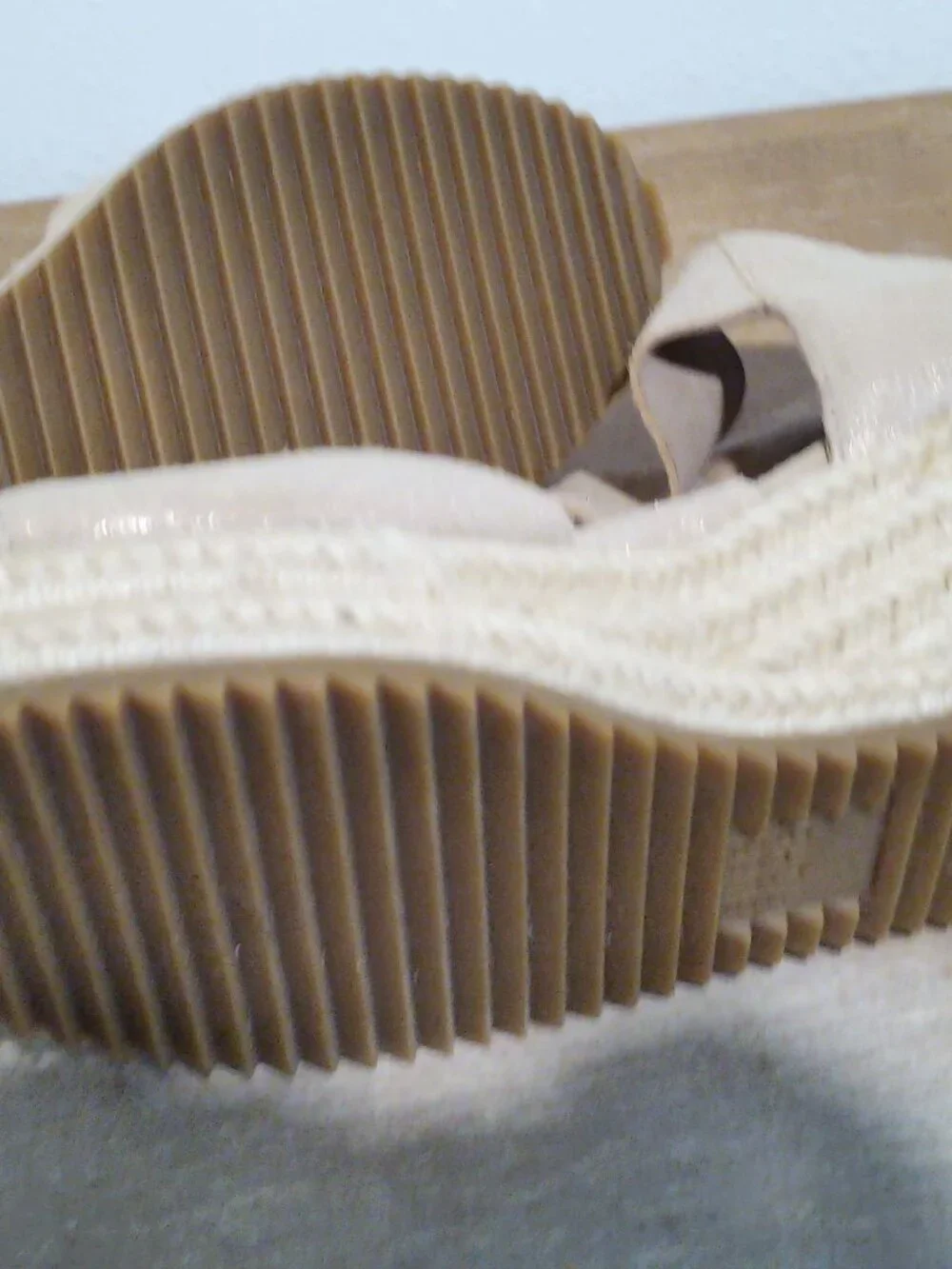 Eileen Fisher Sandals Women's Size 7 Silver Willow Wedge Leather
